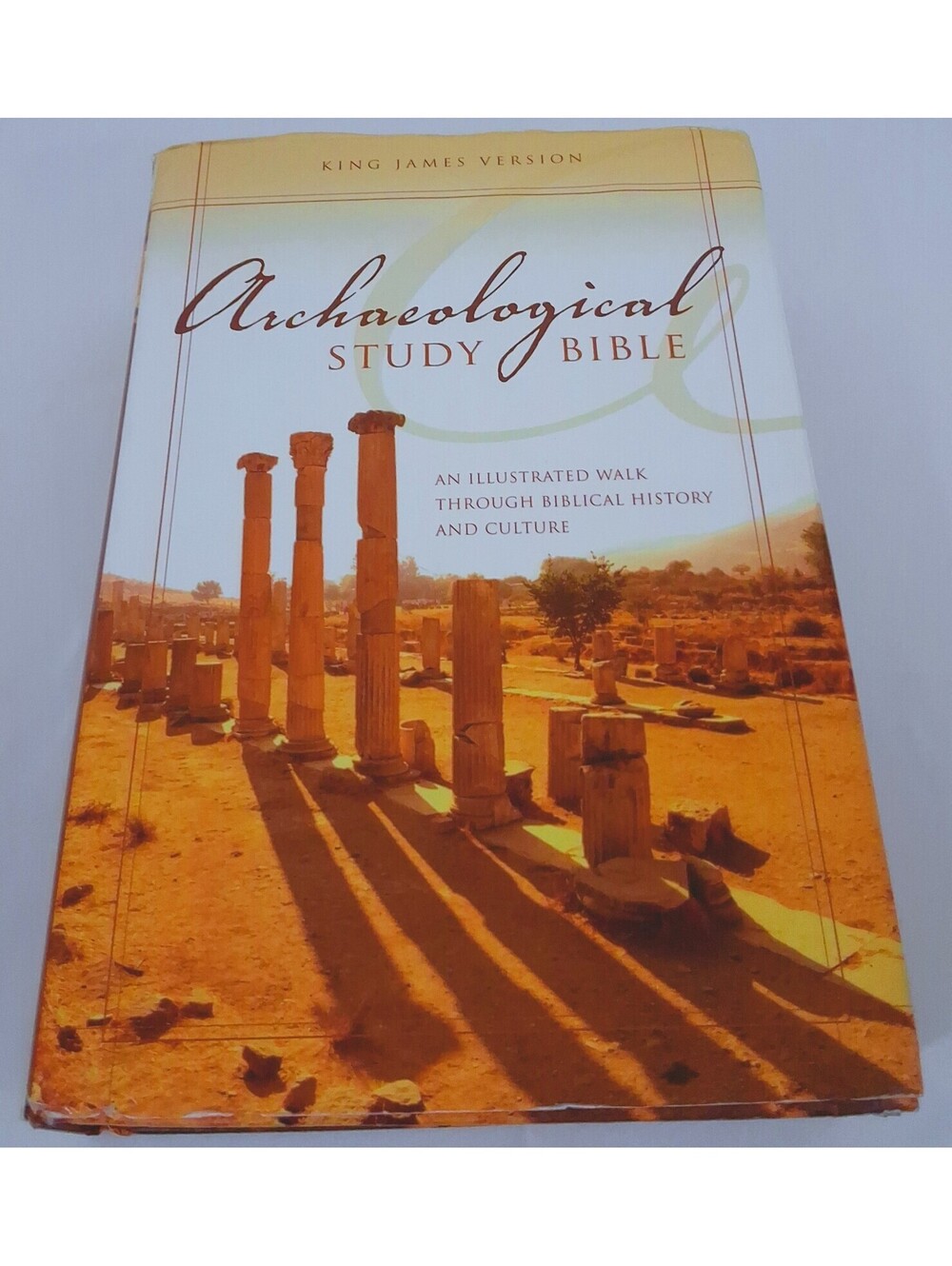 Archaeological Study Bible : An Illustrated Walk Through Biblical History and...